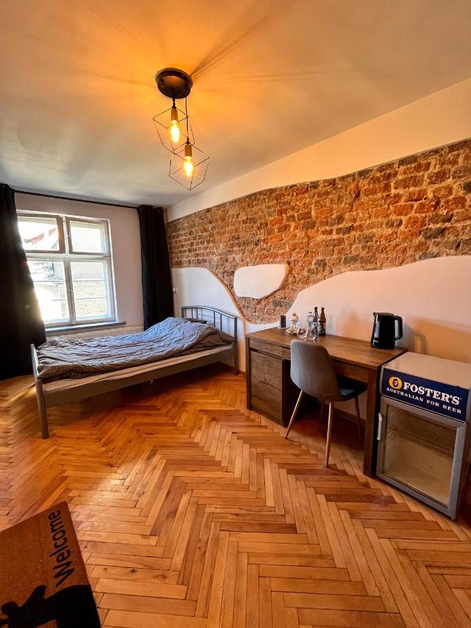 Apartamenty Nad Baza Торунь Екстер'єр фото