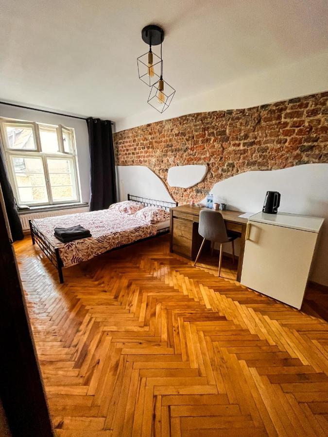 Apartamenty Nad Baza Торунь Екстер'єр фото